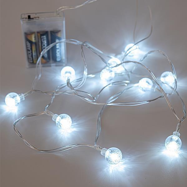 LINEA, 10 LED 5mm CON BOLAS ACRILICO TRANSPARENTE 1,8cm, CAJA DE PILAS 3xAA, CABLE TRANSPARENTE, LED BLANCO POR 15cm, CABLE 50cm, IP20