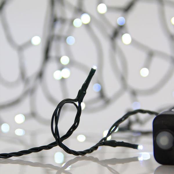 LINEA, 300 LED 3mm, ADAPTADOR 31V CON 8 MULTIFUNCIONES, HILO VERDE, LED BLANCO POR 5cm, CABLE 3m, IP44