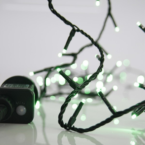LÍNEA, 100 LED 3 mm, ADAPTADOR 31 V, 8 M/F Y MEMORIA, CABLE PVC VERDE, LED VERDE, POR 5 cm, CABLE CONDUCTOR 3 m, IP44