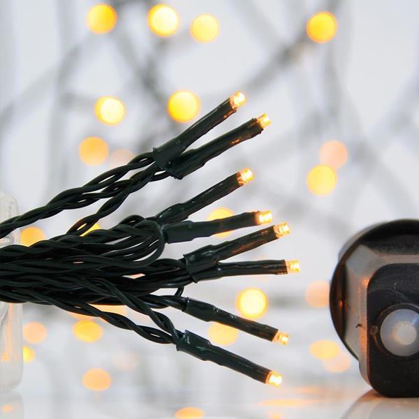 LÍNEA, 400 LED 3 mm, ADAPTADOR 31 V, 8 M/F Y MEMORIA, CABLE PVC VERDE, LED BLANCO CÁLIDO, POR 5 cm, CABLE CONDUCTOR 3 m, IP44