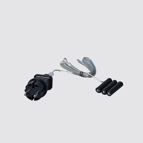 3 pilas AA, conector, adaptador 4,5 V, cable de 3 m