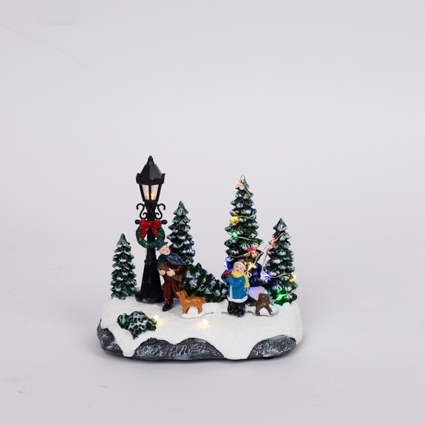ESCENA NAVIDEÑA CON NIÑOS, ARBOLITO Y PERRO, FUNCIONA A PILAS, 16X9,5X14CM