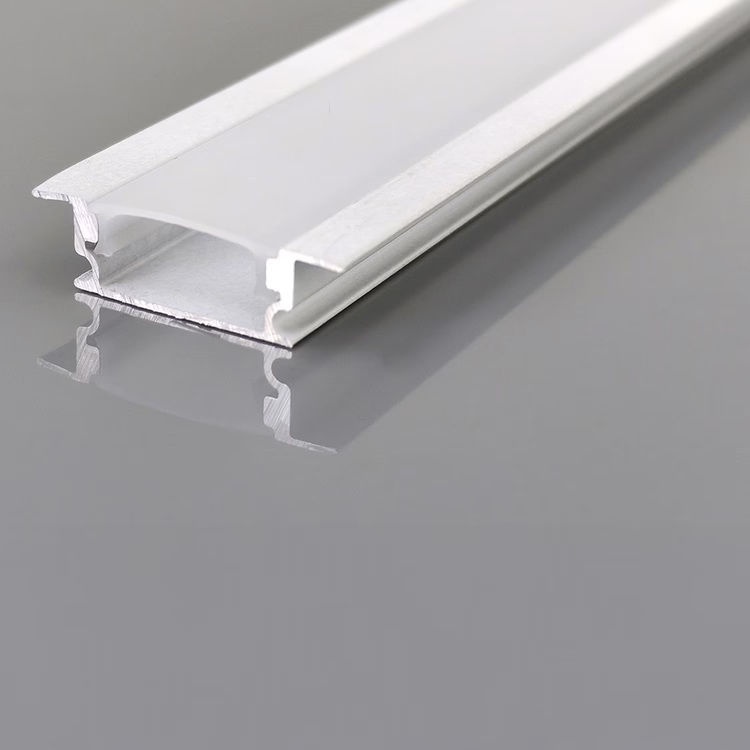 PERFIL EMPOTRABLE DE ALUMINIO + DIFUSOR OPAL 16.7x6.5mm L=2m PLUS EUROLAMP