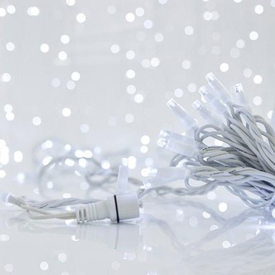 GUIRNALDA LINEAL, 100 LED 5MM CON VASOS, 230V, 3 CONECTORES HASTA 9 JUEGO, BLANCO CABLE DE GOMA, LED BLANCO CADA 10CM, CABLE DE ALIMENTACIÓN 1.5M, IP65