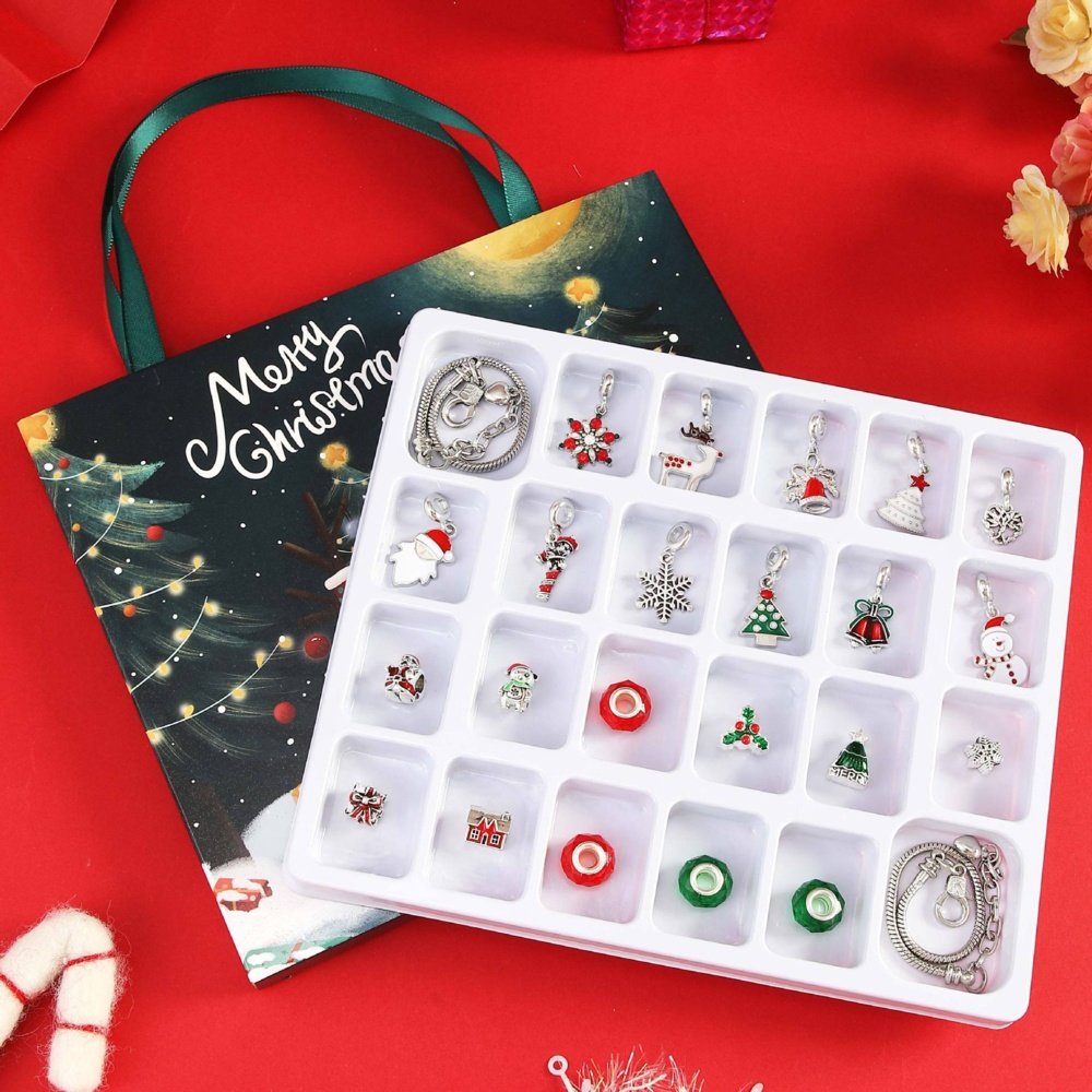 CUENTA ATRÁS CALENDARIO CON 2 PLATEADO PULSERAS Y 22 NAVIDAD COLGANTE ELEMENTOS, 17X1.6X20CM