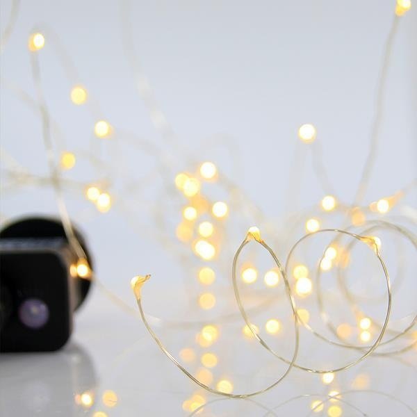 GUIRNALDA LINEAL, 100 MINI LED, ADAPTADOR, 8 M/H, HILO DE COBRE PLATEADO, LED BLANCO CÁLIDO CADA 10CM, CABLE DE ALIMENTACIÓN 5M, IP44