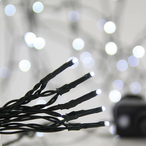 [600-11590] LINEA, 700 LED 3mm, ADAPTADOR 31V CON 8 MULTIFUNCIONES, HILO VERDE, LED BLANCO POR 5cm, CABLE 3m, IP44