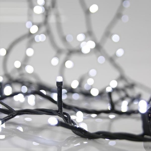 [600-16100] LÍNEA, 40 LED 3 mm, ADAPTADOR 4,5 V, FIJO, CABLE PVC VERDE, LED BLANCO POR 7,5 cm, CABLE CONDUCTOR 3 m, IP44