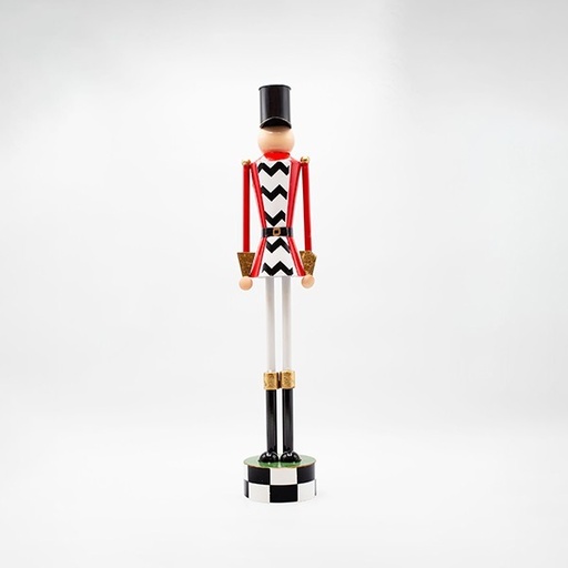 [600-47984] CASCANUECES METÁLICO, CUADROS NEGROS CON ROJO, 60 CM